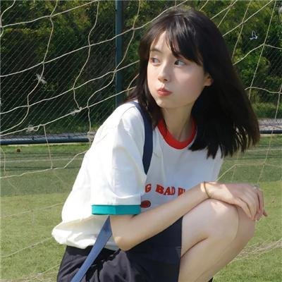 小鱼莉莉
